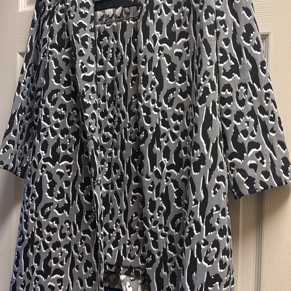 Stylish Black and Gray Women's Jacket with matching Skirt